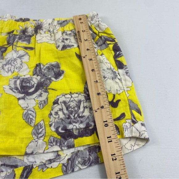 Kut from the Kloth Jansen Yellow Japanese Floral Printed 100% Linen Shorts Sz 10 - Picture 9 of 14